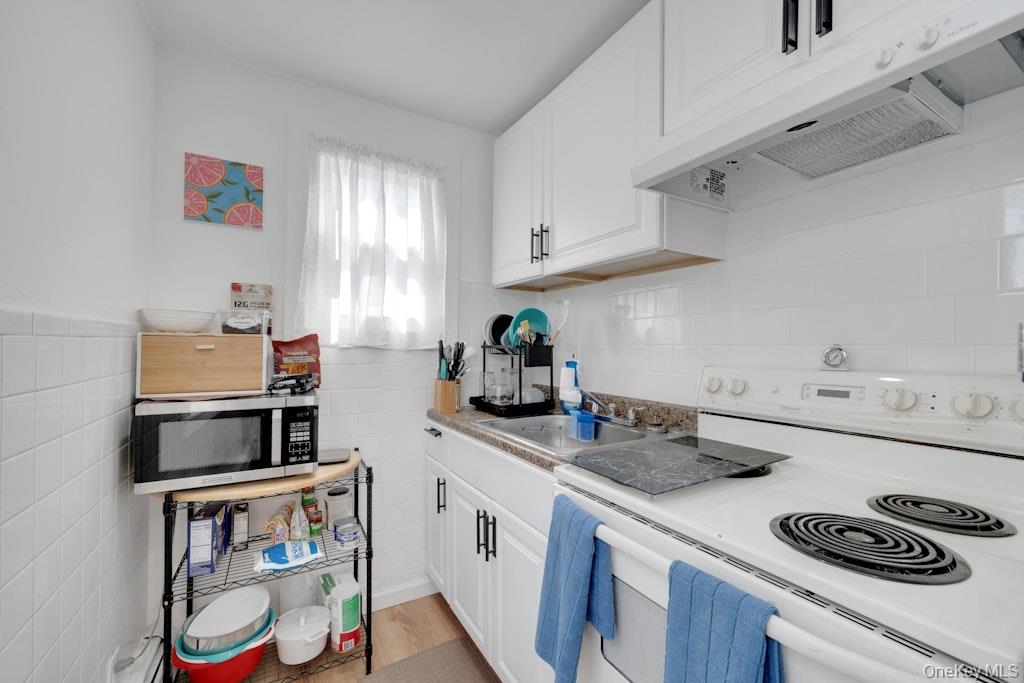144 Beekman Avenue – For Sale photo 10