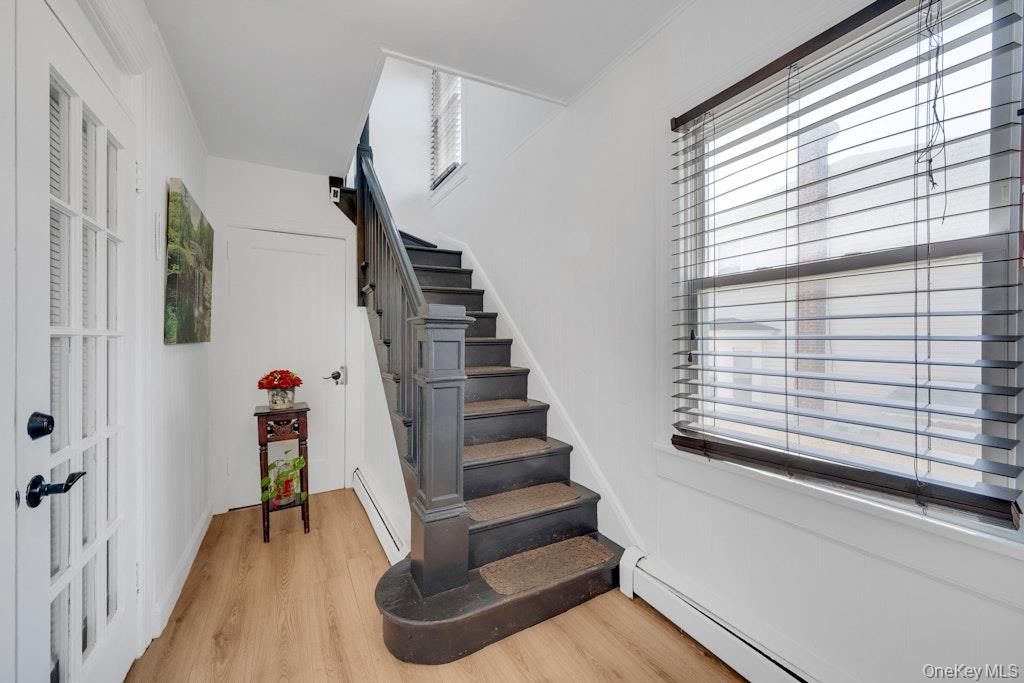 144 Beekman Avenue – For Sale photo 5