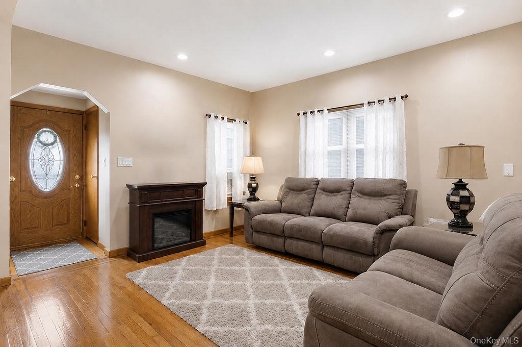 151-27 11th Avenue – For Sale photo 2
