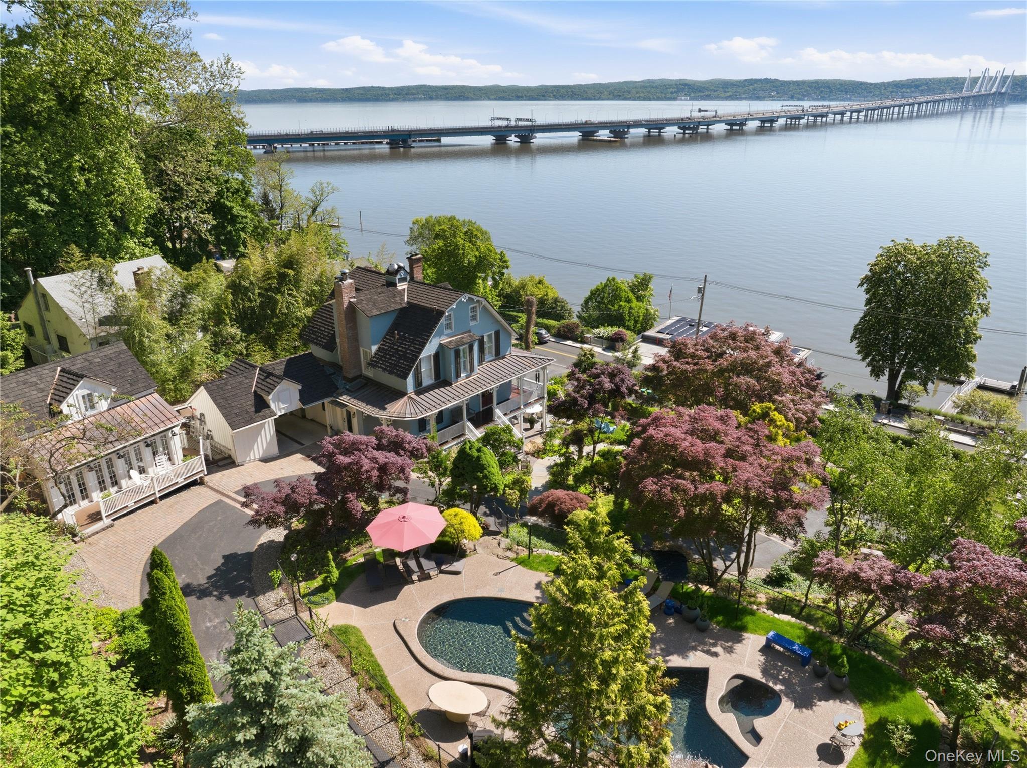 91 River Road – For Sale photo 2