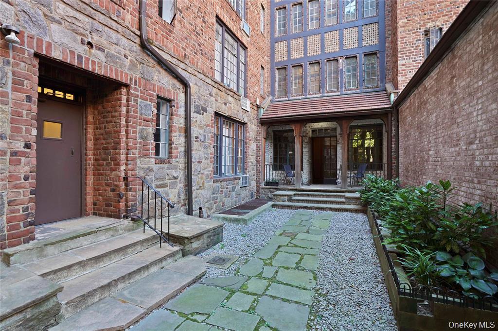 20 Continental Avenue, Unit 1-G photo 29