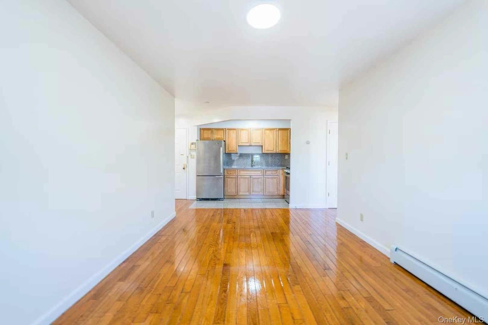 35-06 Leavitt Street, Unit 6C photo 4