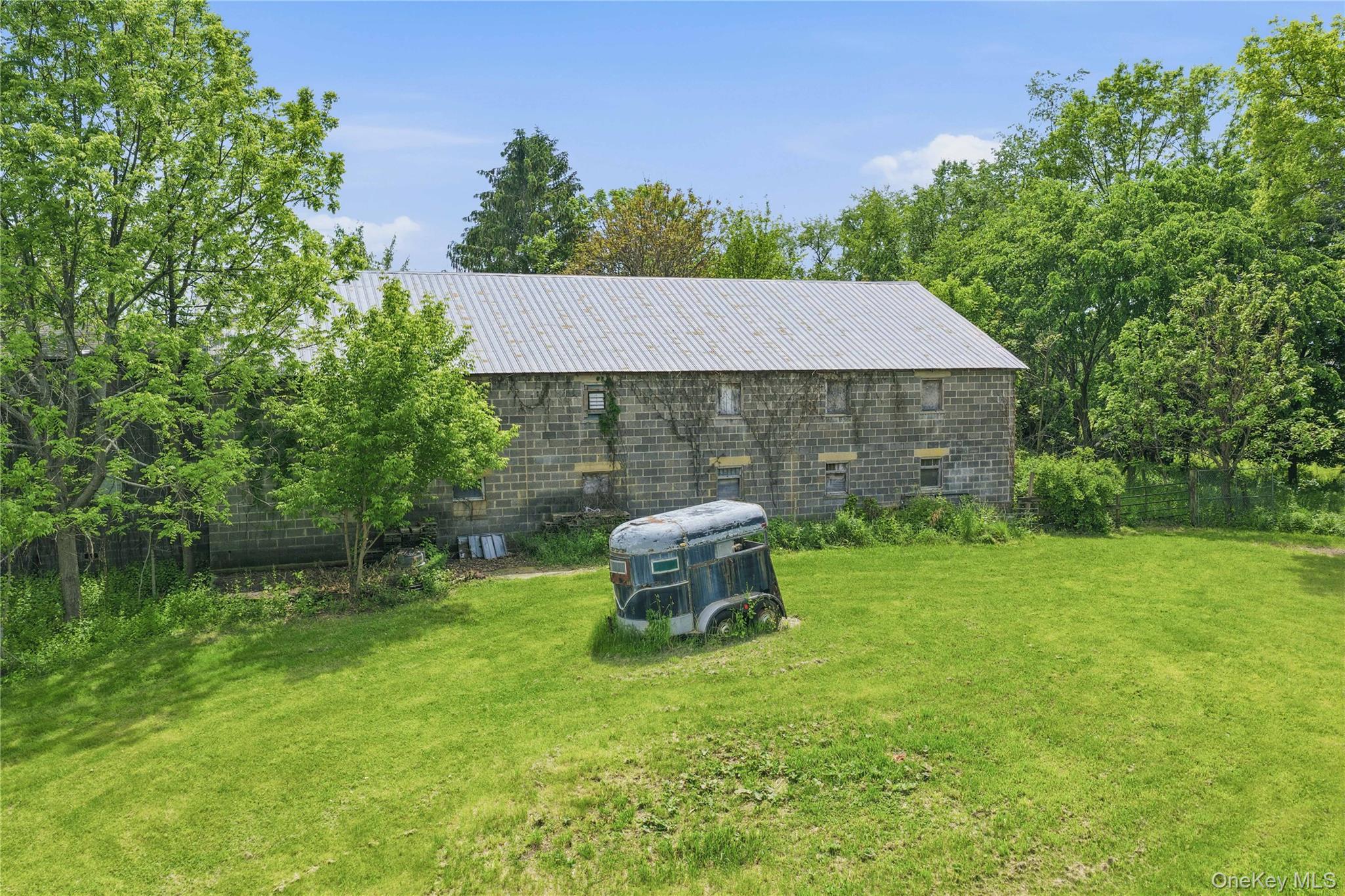 345 Drexel Drive – For Sale photo 12