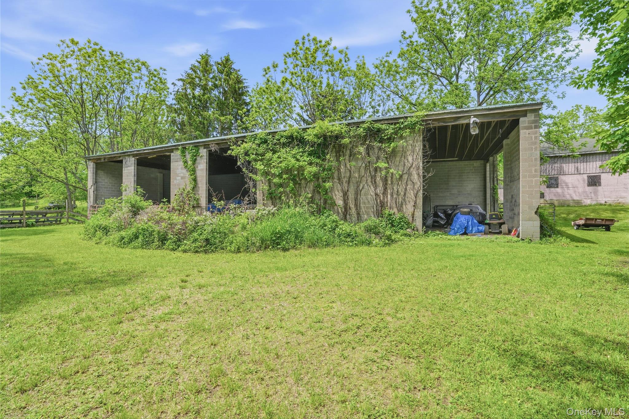 345 Drexel Drive – For Sale photo 27