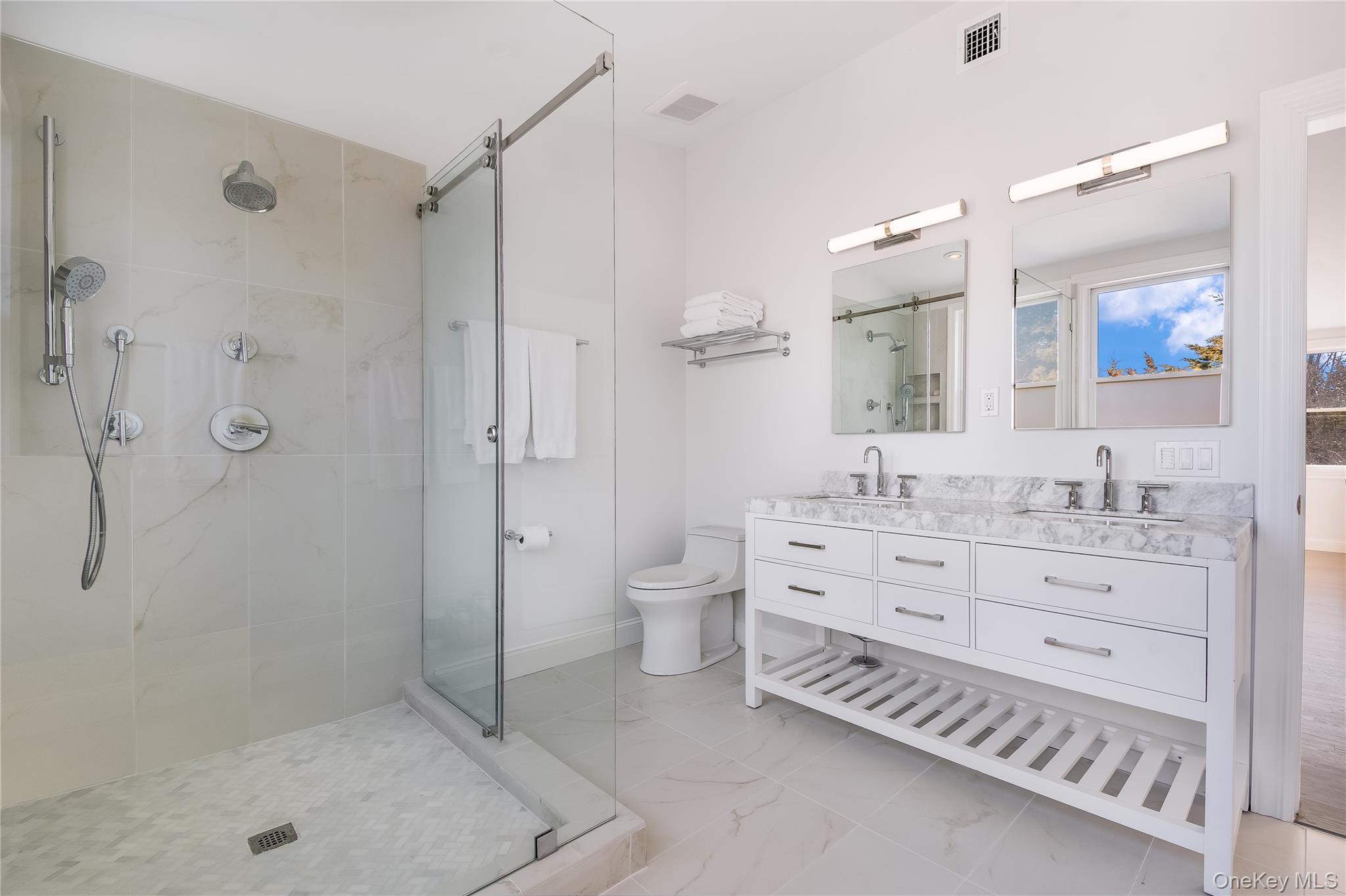 74 Hampton Lane – For Sale photo 12