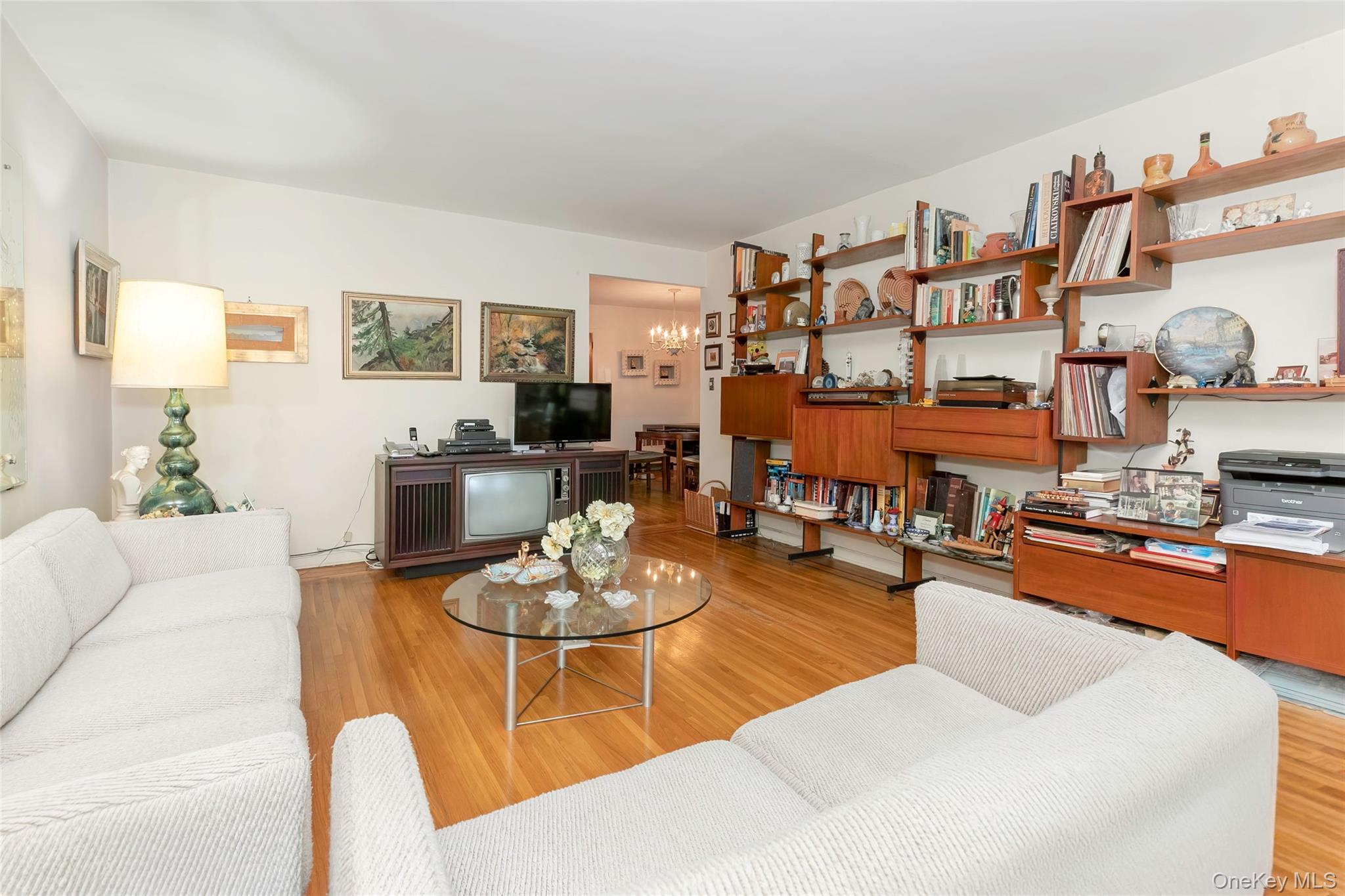 810 Neill Avenue – For Sale photo 8
