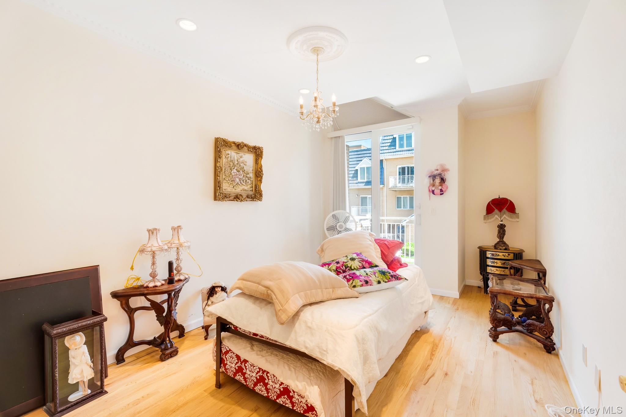 1513 Royce Street, Unit 2G photo 11
