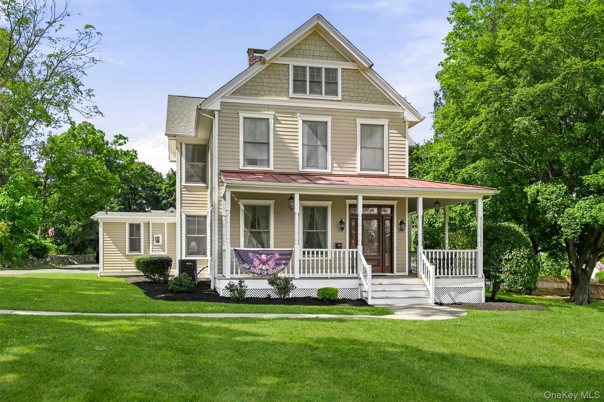 68 E Erie Street – For Sale