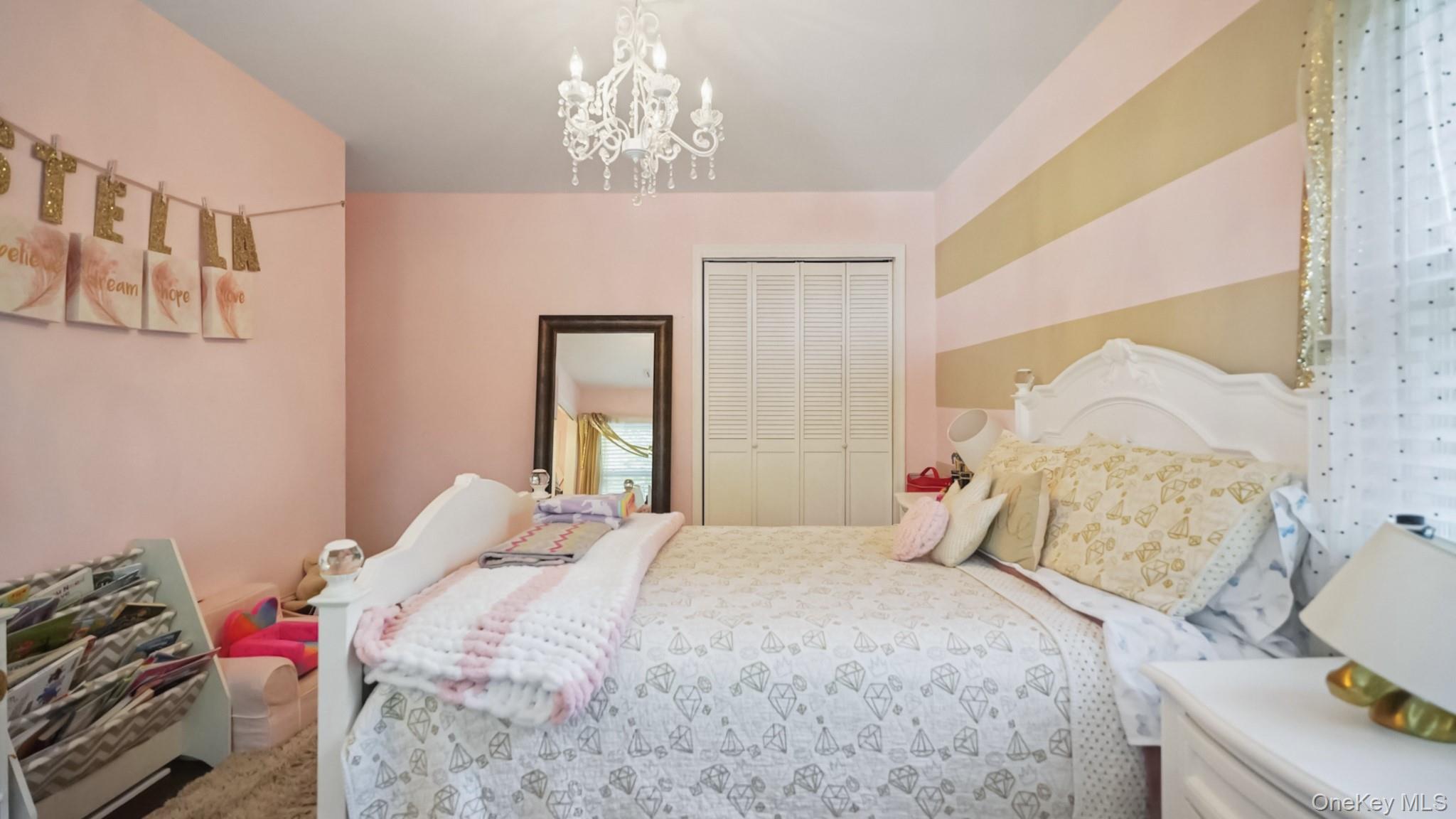 25 Manor Avenue – For Sale photo 28