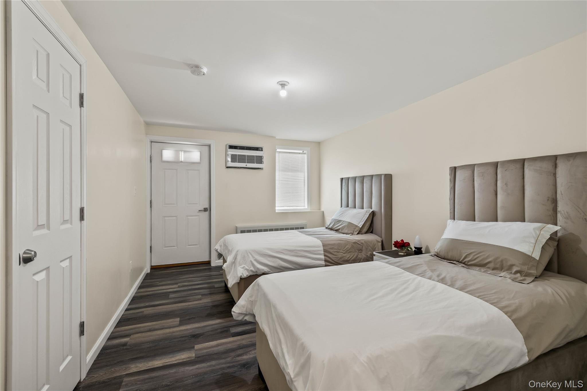 60 N Cole Avenue – For Sale photo 31