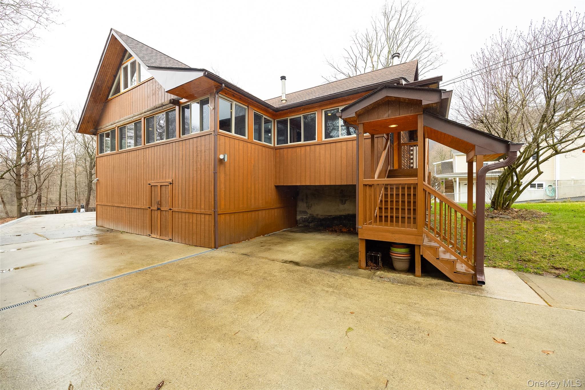 21 Old Town Road – For Sale photo 2