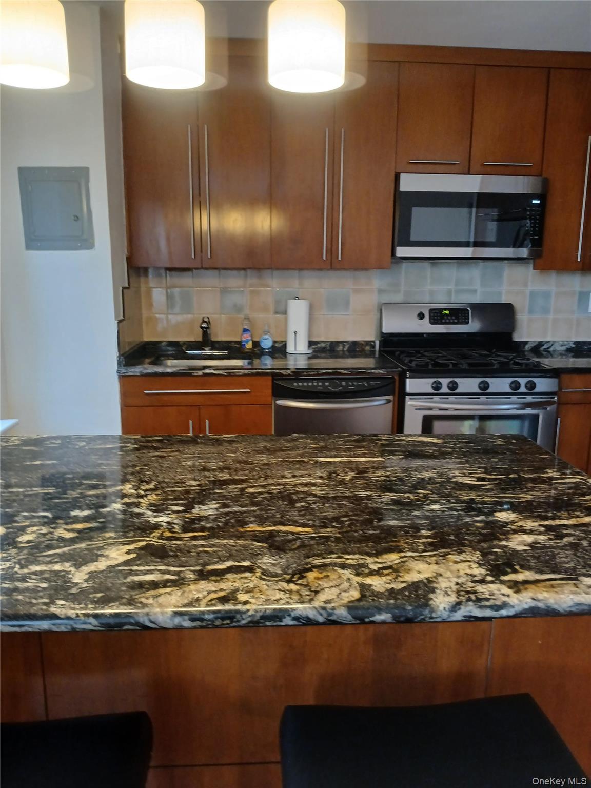 105-33 66 Avenue, Unit 6G photo 7