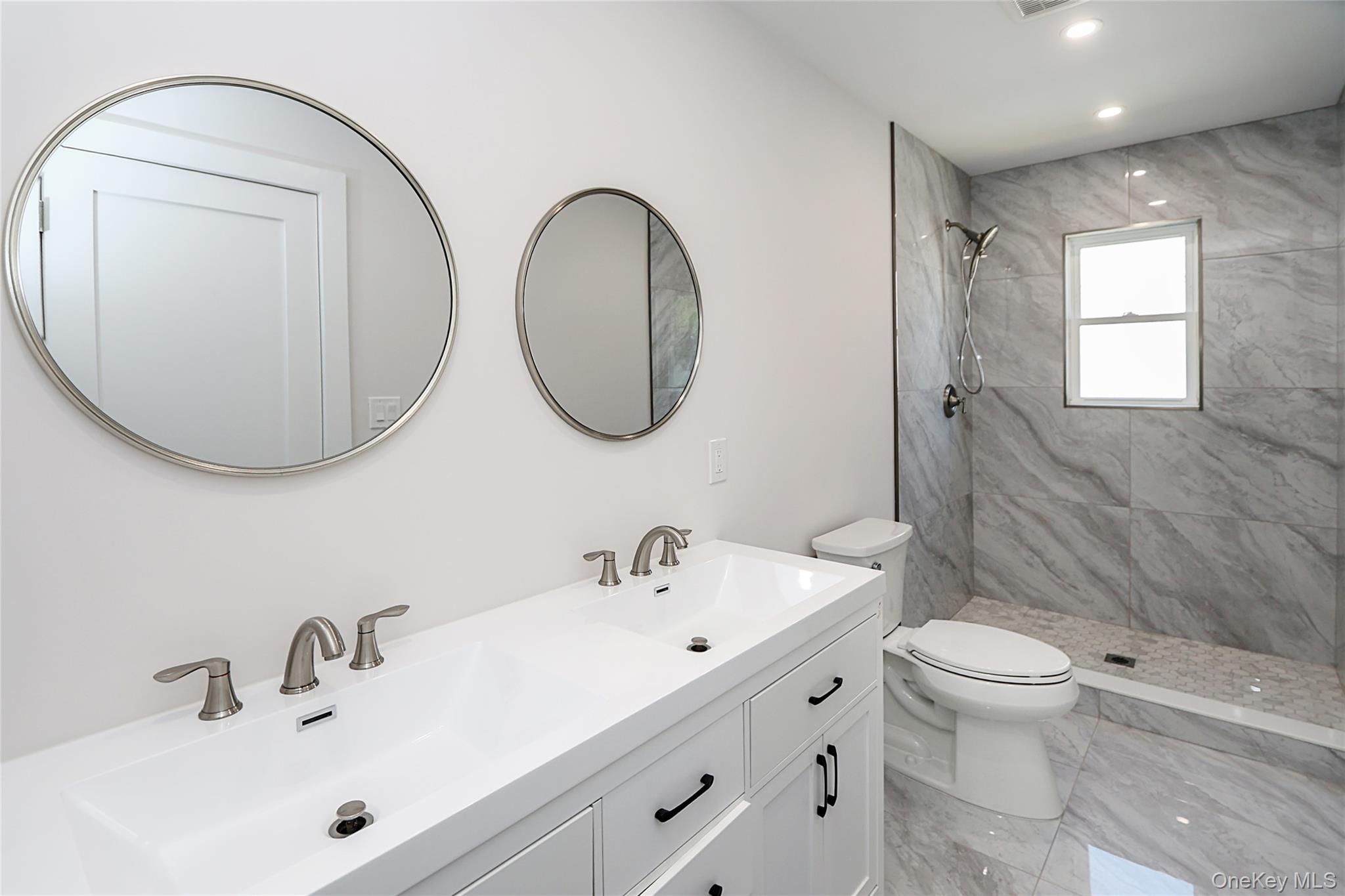 224 Hungry Harbor Road – For Sale photo 2