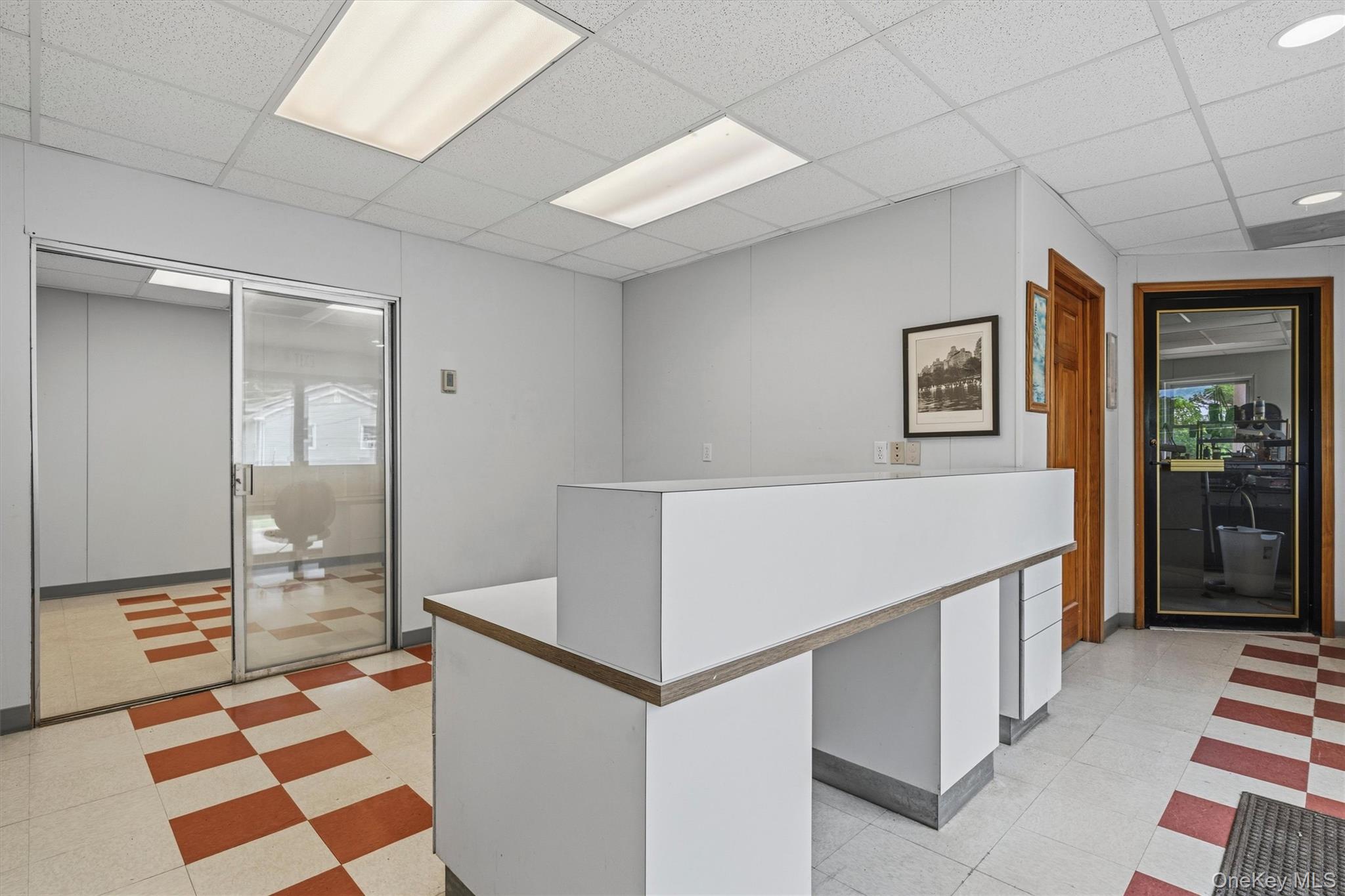 6 Montgomery Road, Unit 1 photo 2