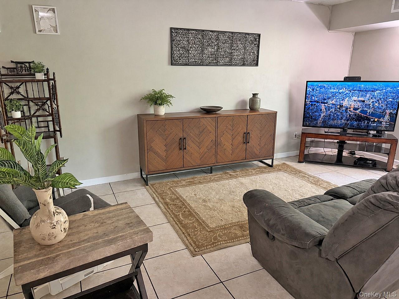 66 Omni Parc Drive – For Sale photo 10