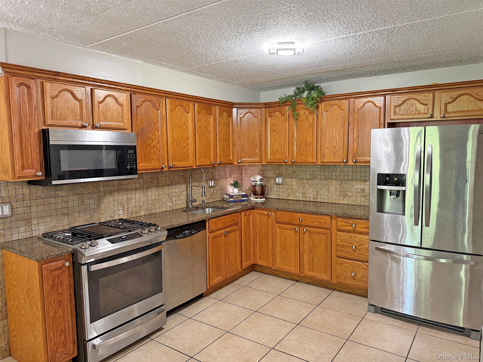 66 Omni Parc Drive – For Sale photo 2
