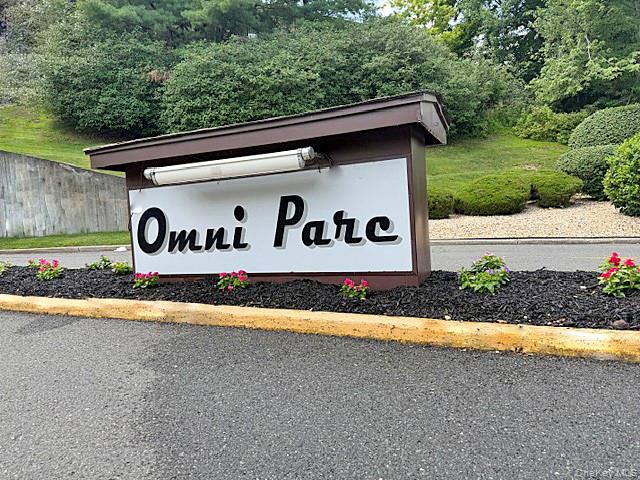 66 Omni Parc Drive – For Sale