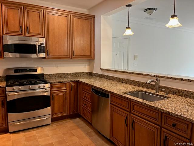 1115 Saratoga Lane – For Sale photo 4