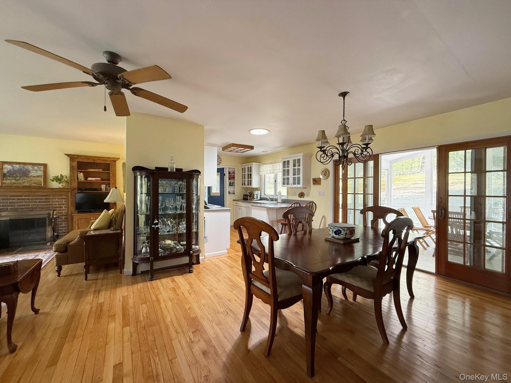 230 Cooper – For Sale photo 10