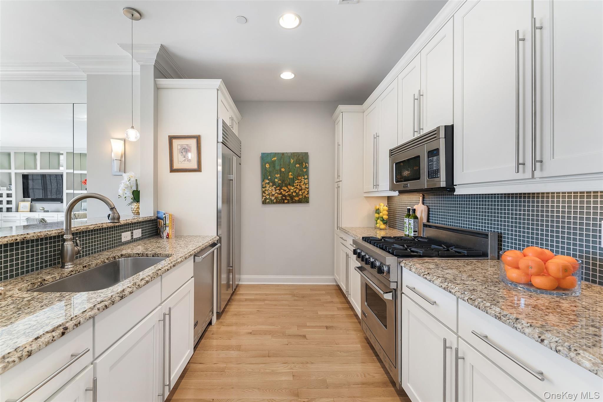 1 Christie Place, Unit 406W photo 3