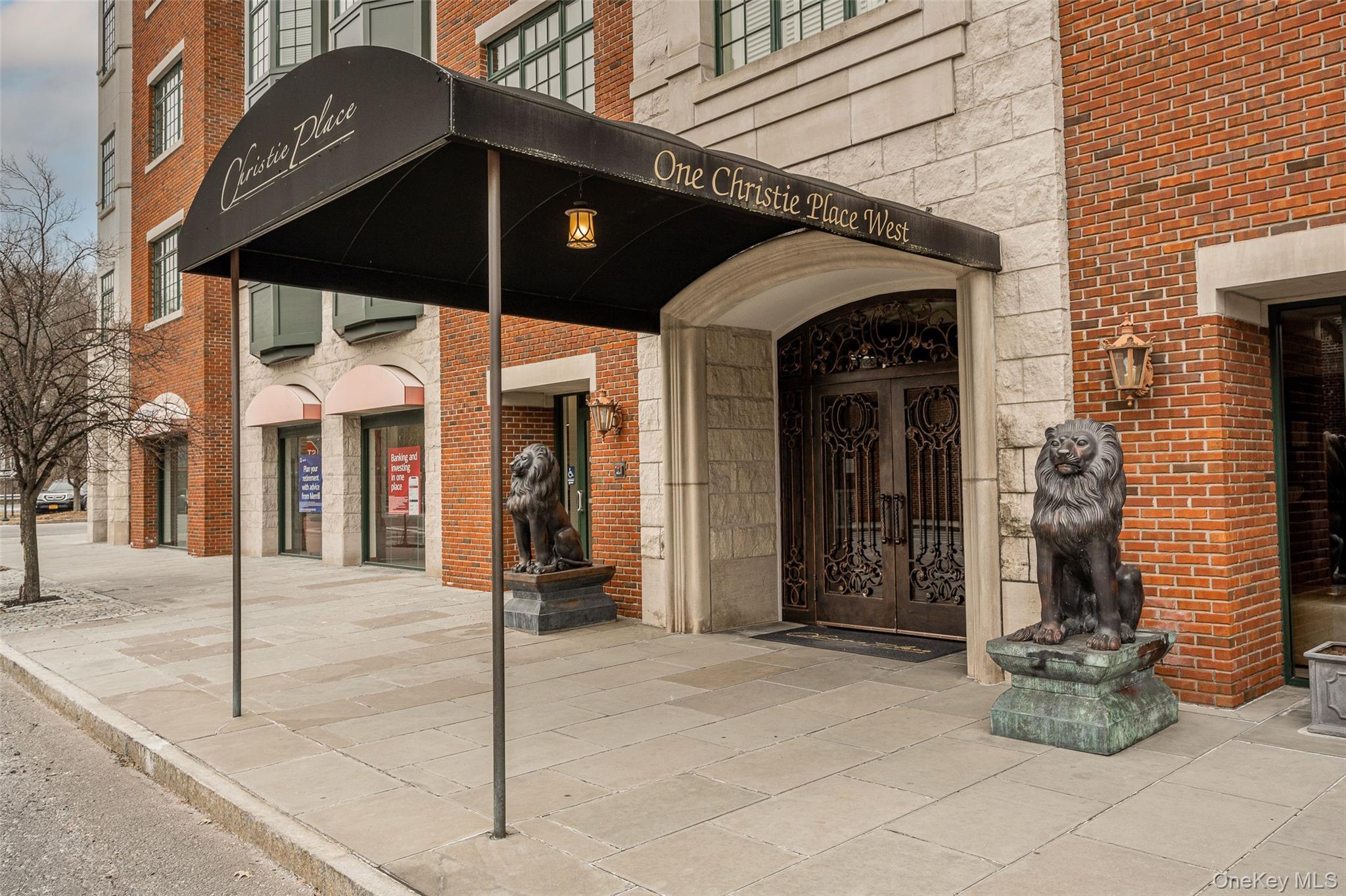 1 Christie Place, Unit 406W