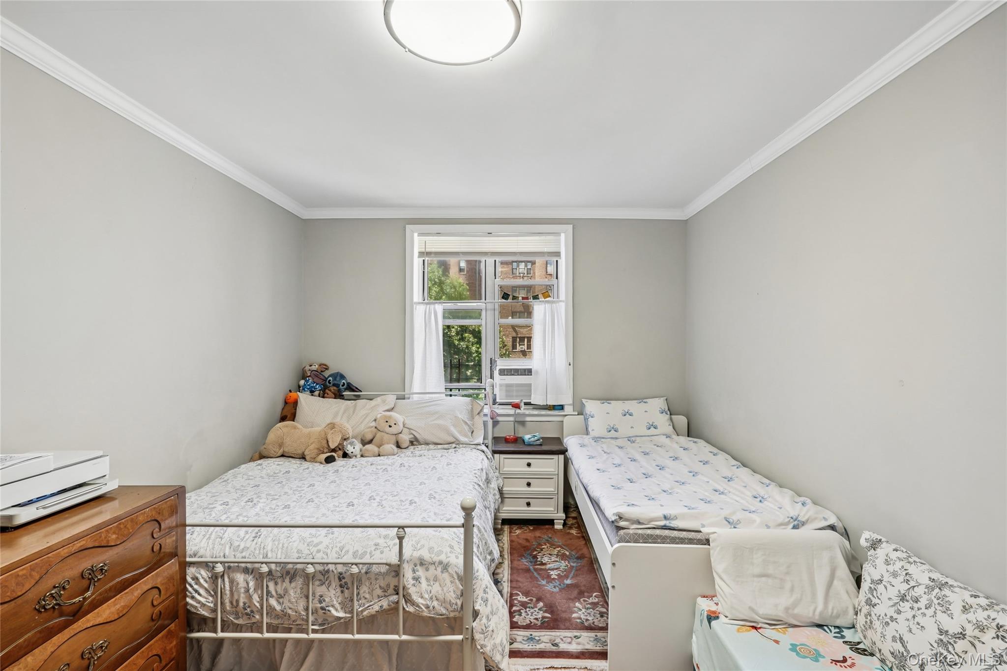 76-10 34th Avenue, Unit 3H photo 10