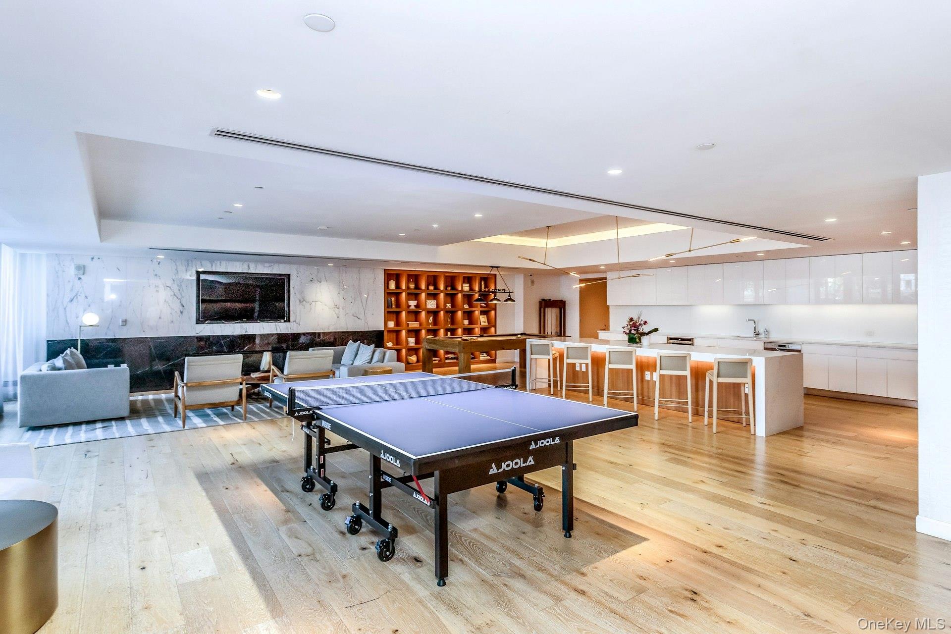 138-35 39th Avenue, Unit 13L photo 35