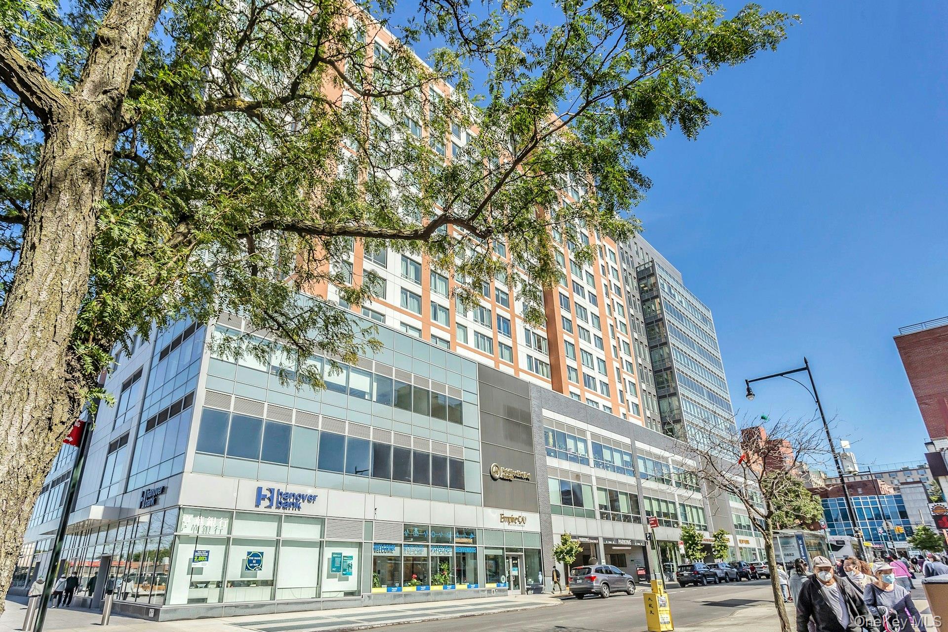 138-35 39th Avenue, Unit 13L photo 2