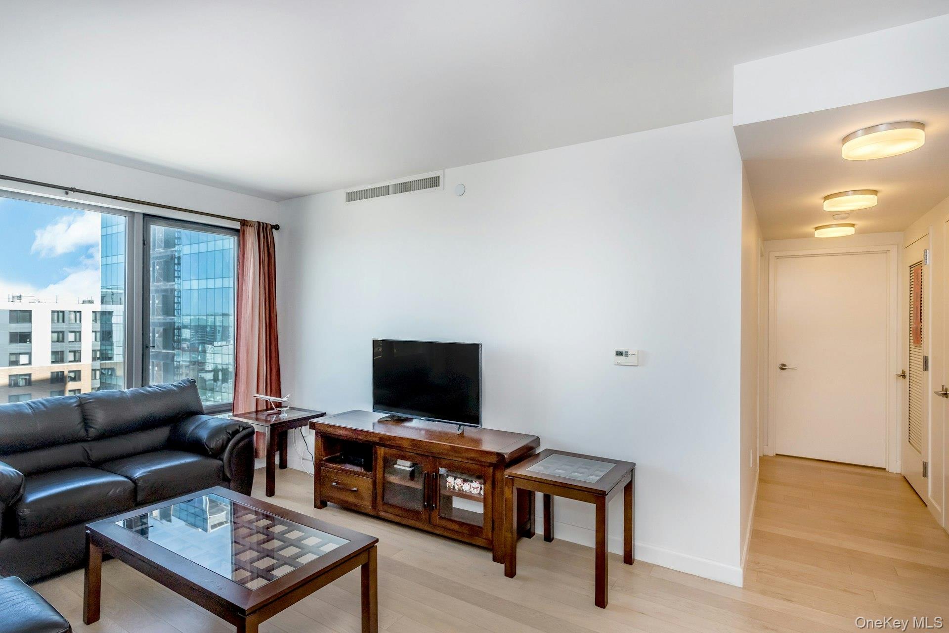 138-35 39th Avenue, Unit 13L photo 19