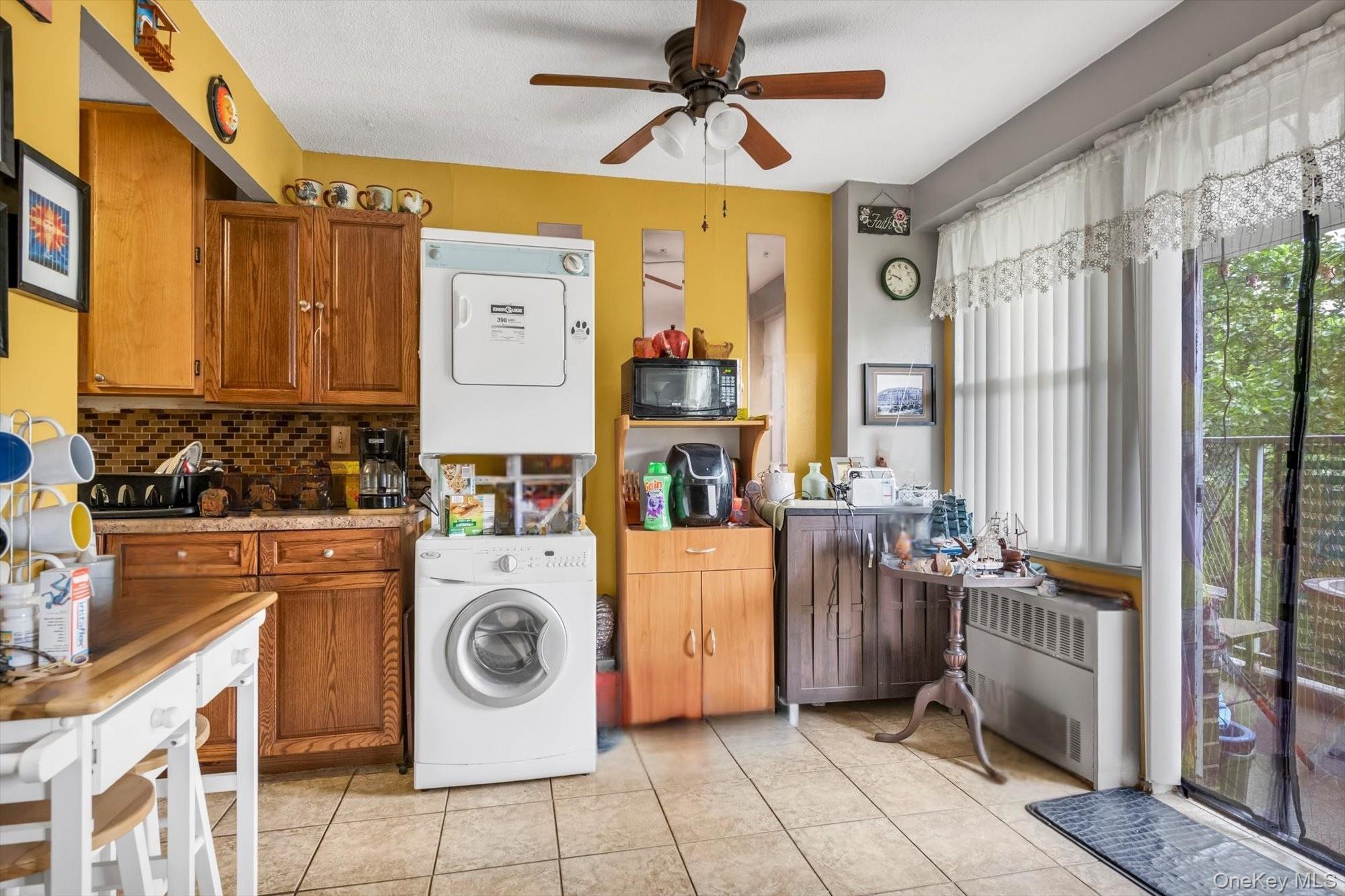 2550 Olinville Avenue, Unit 4E photo 12