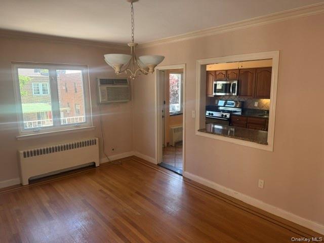 1922 Hering Avenue – For Sale photo 6