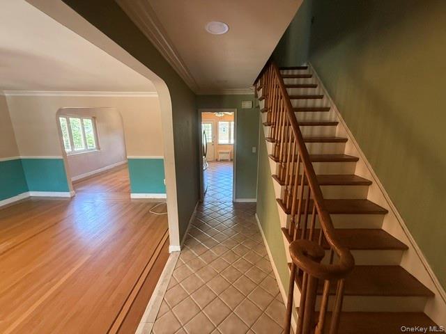 1922 Hering Avenue – For Sale photo 11