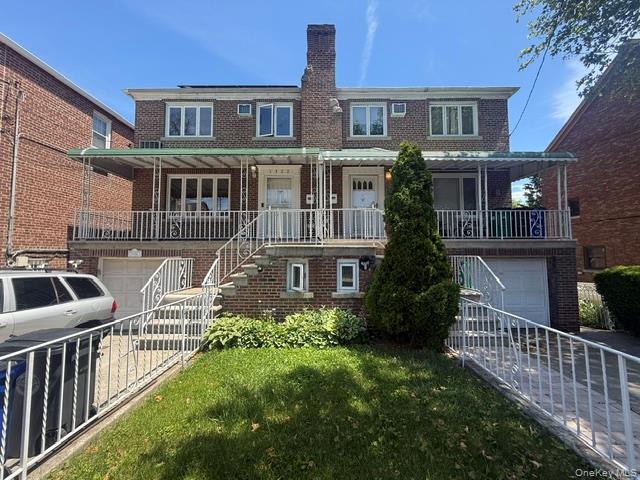 1922 Hering Avenue – For Sale photo 2