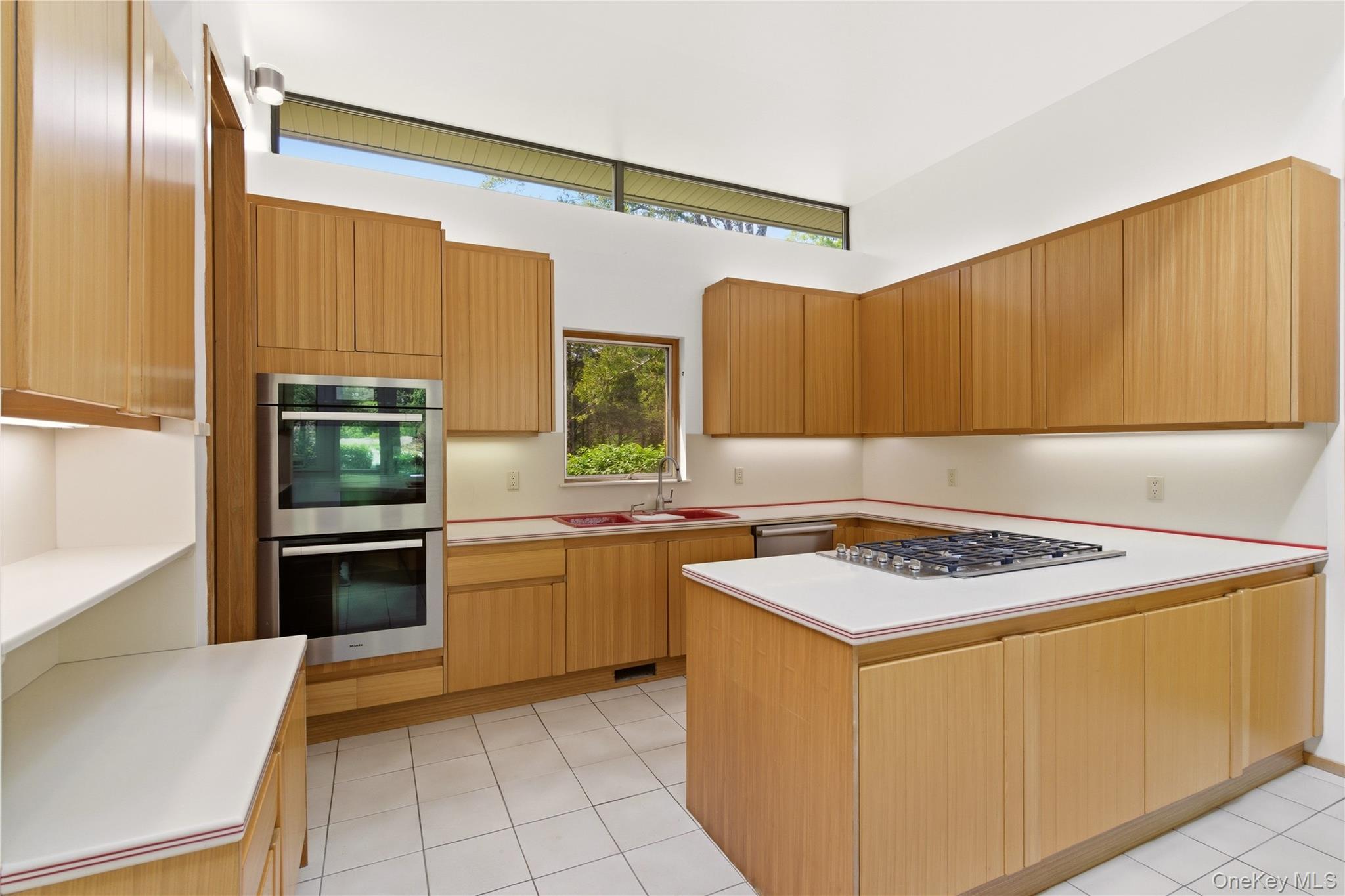 6 Deepwood Court – For Sale photo 12