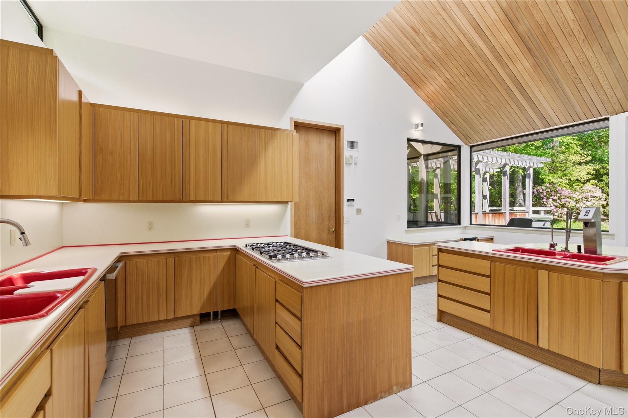 6 Deepwood Court – For Sale photo 15