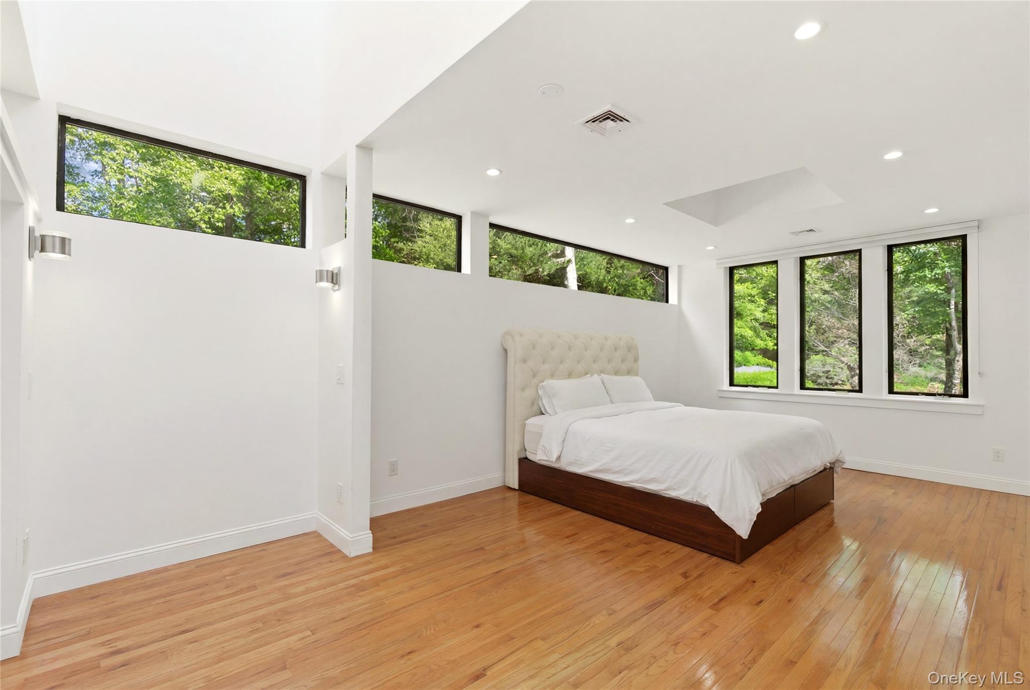 6 Deepwood Court – For Sale photo 17