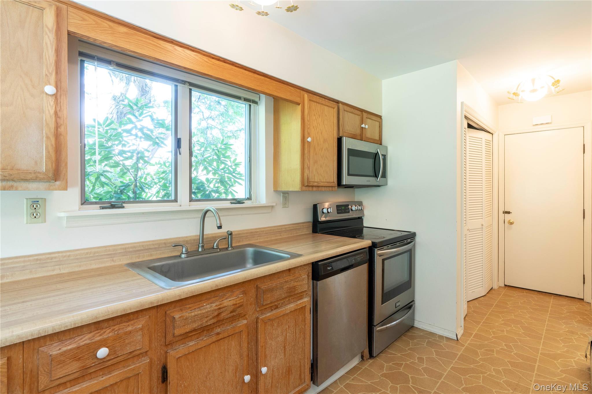 27 Goldfinch Drive – For Sale photo 15