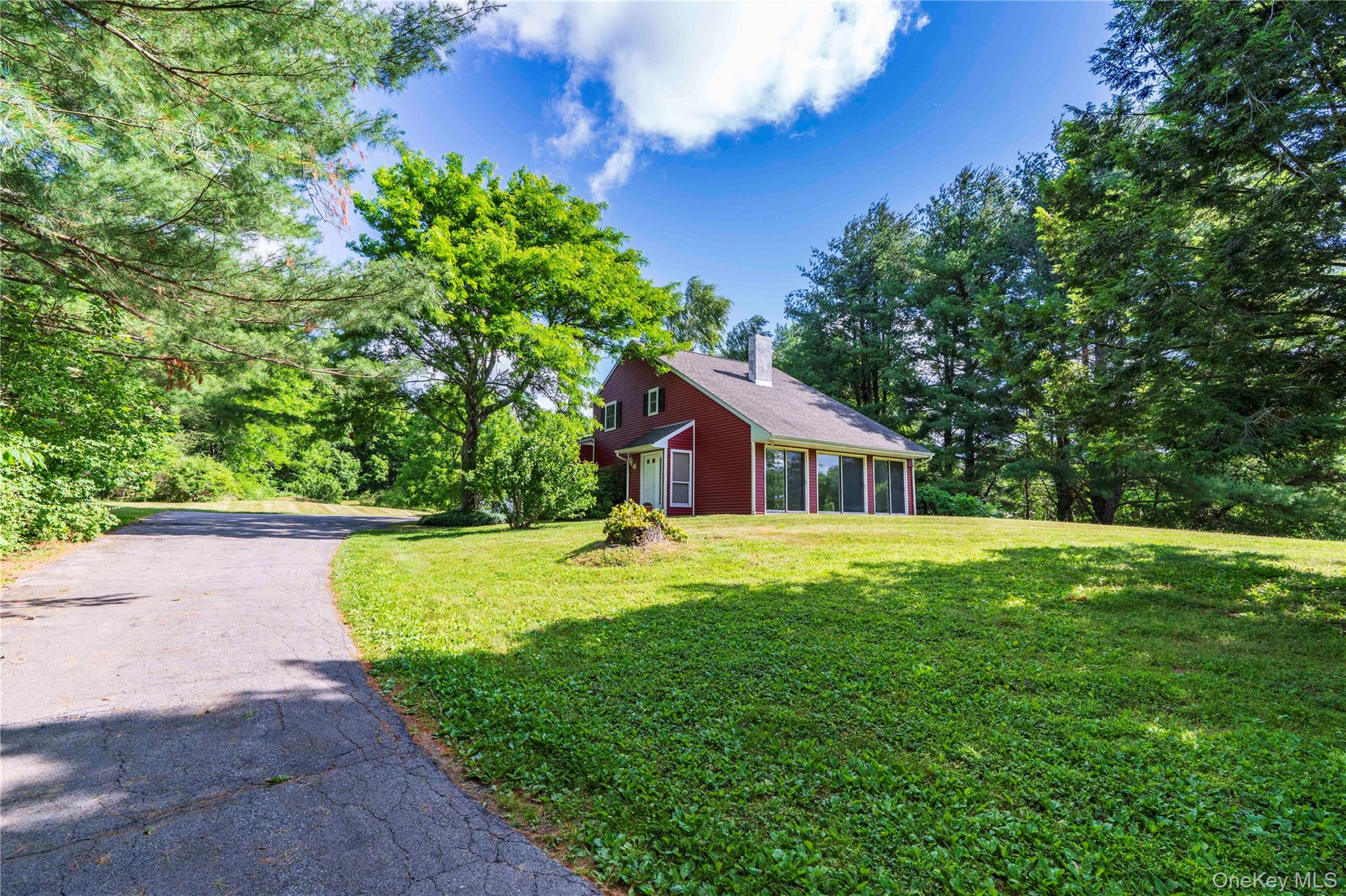 27 Goldfinch Drive – For Sale