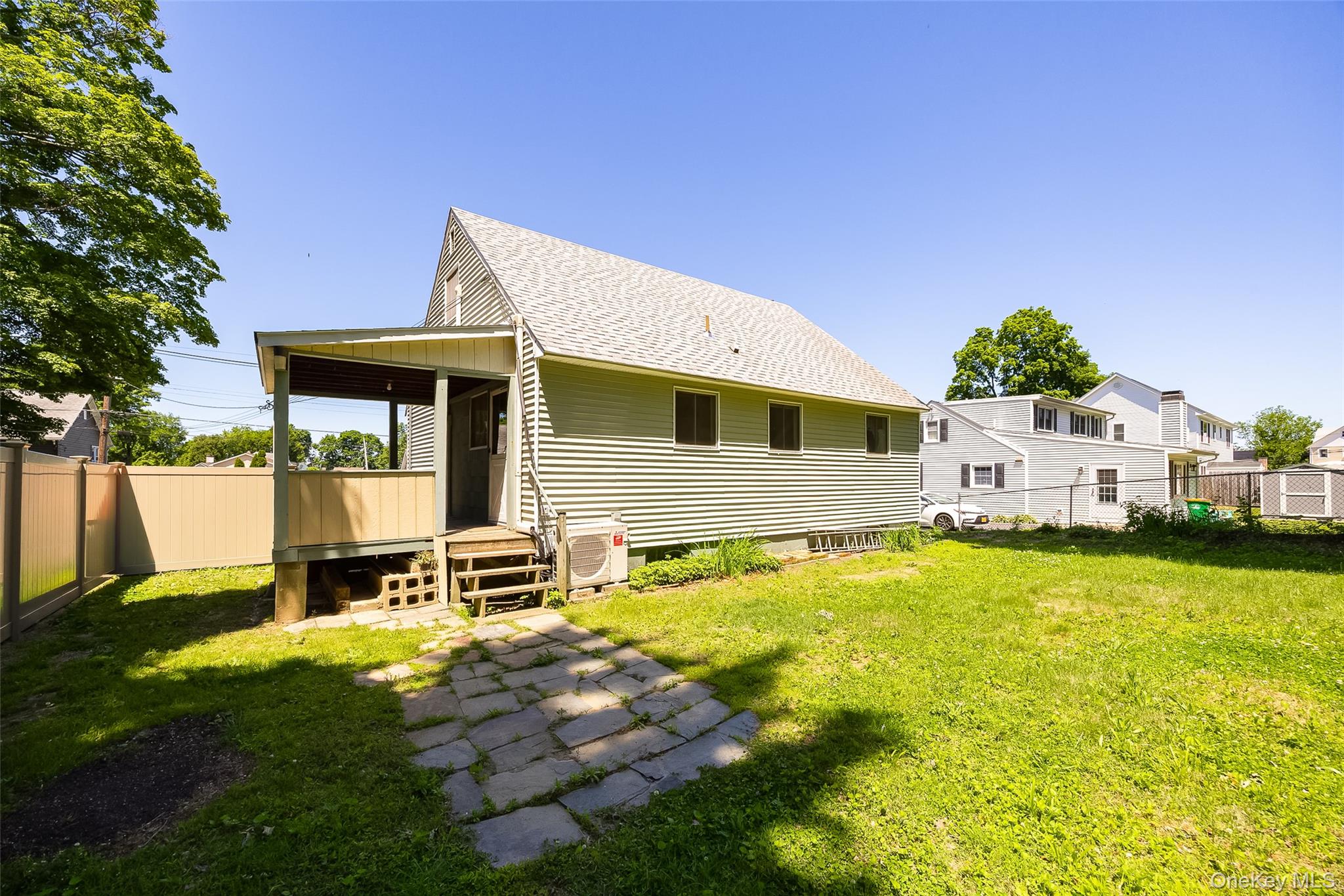 22 Howland Avenue – For Sale photo 23