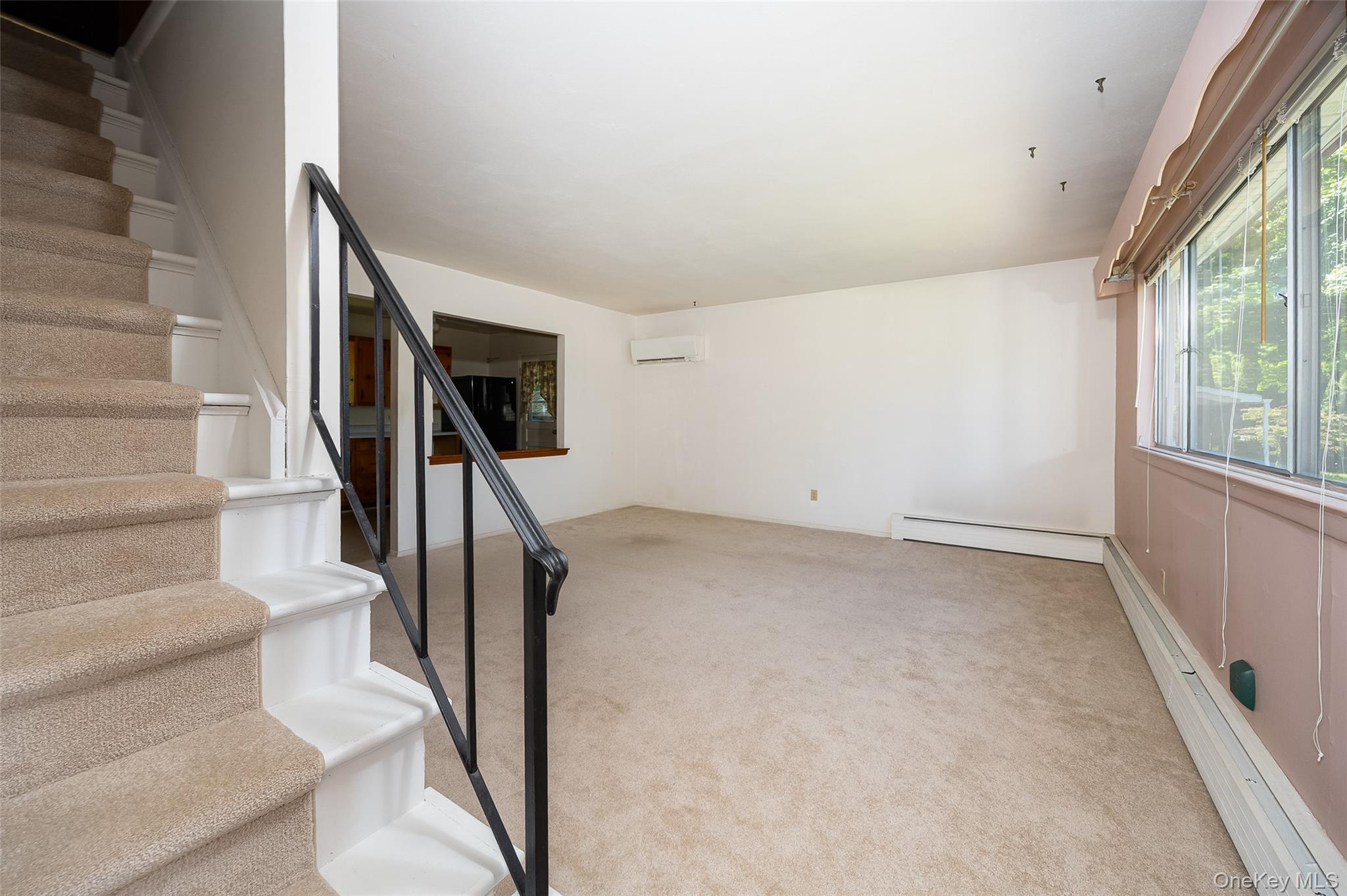 22 Howland Avenue – For Sale photo 9
