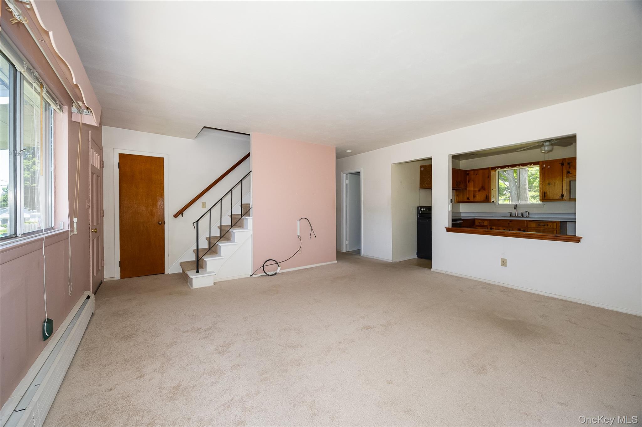 22 Howland Avenue – For Sale photo 8