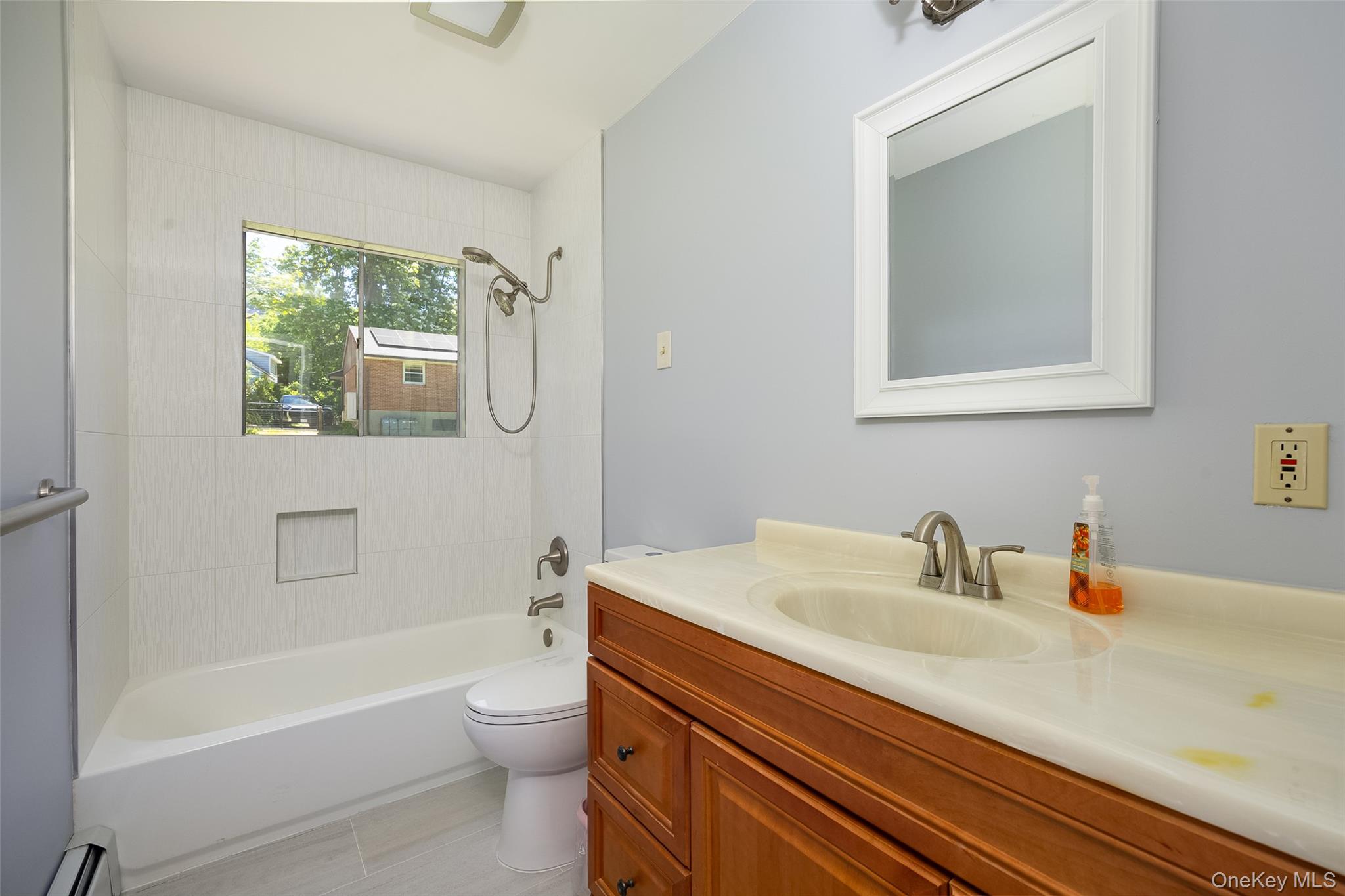 22 Howland Avenue – For Sale photo 11