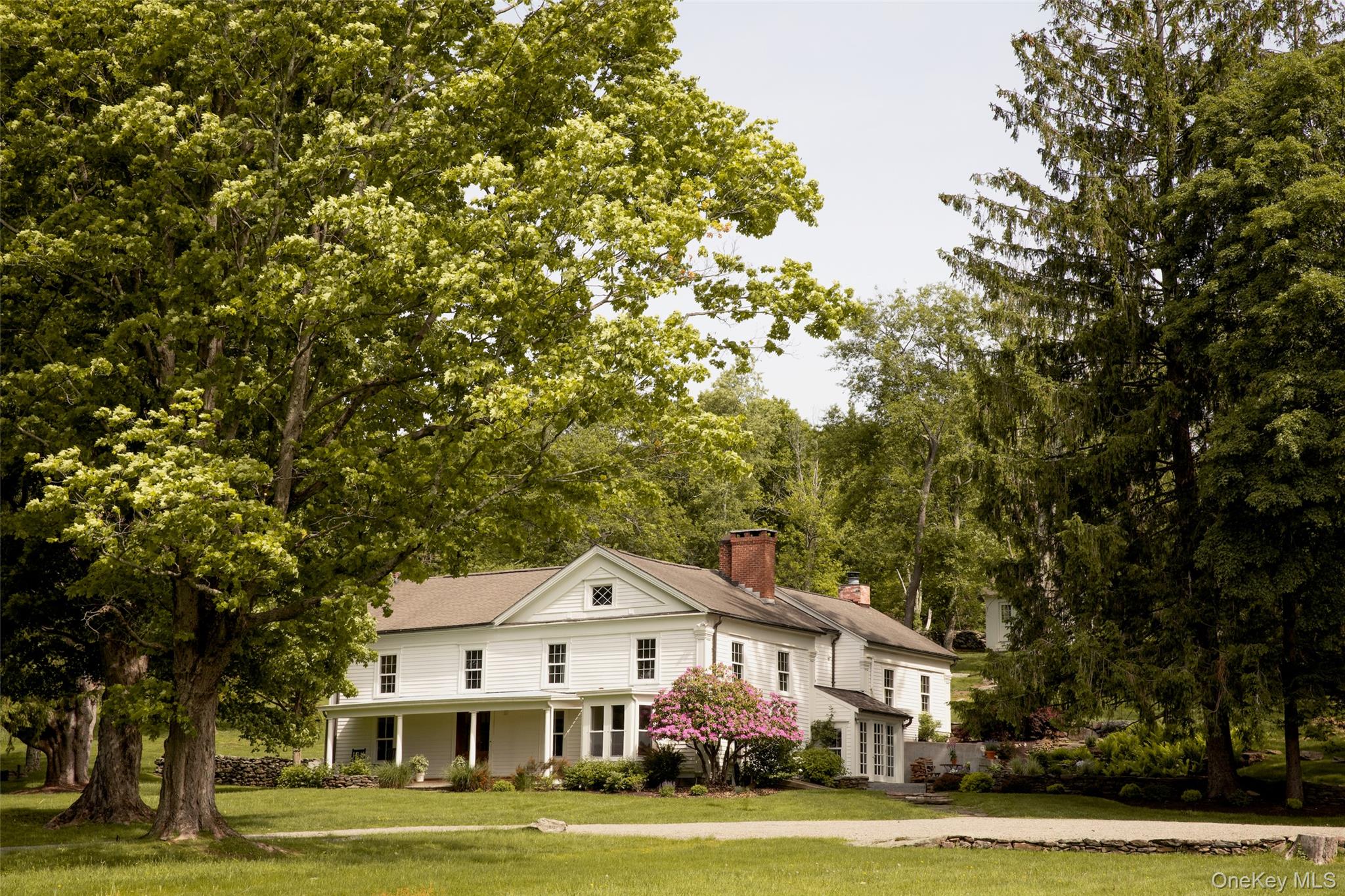 809 Quaker Hill Road – For Sale