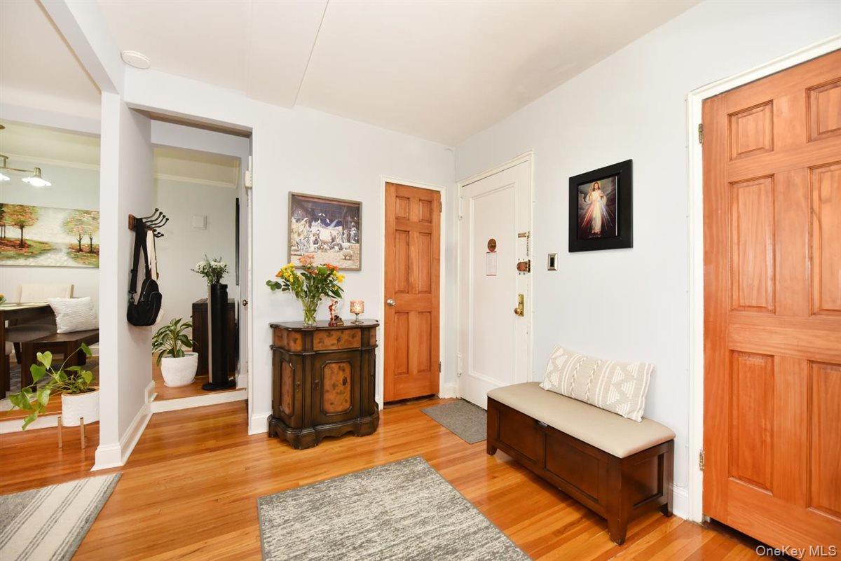 143-50 Hoover Avenue, Unit 503 photo 2