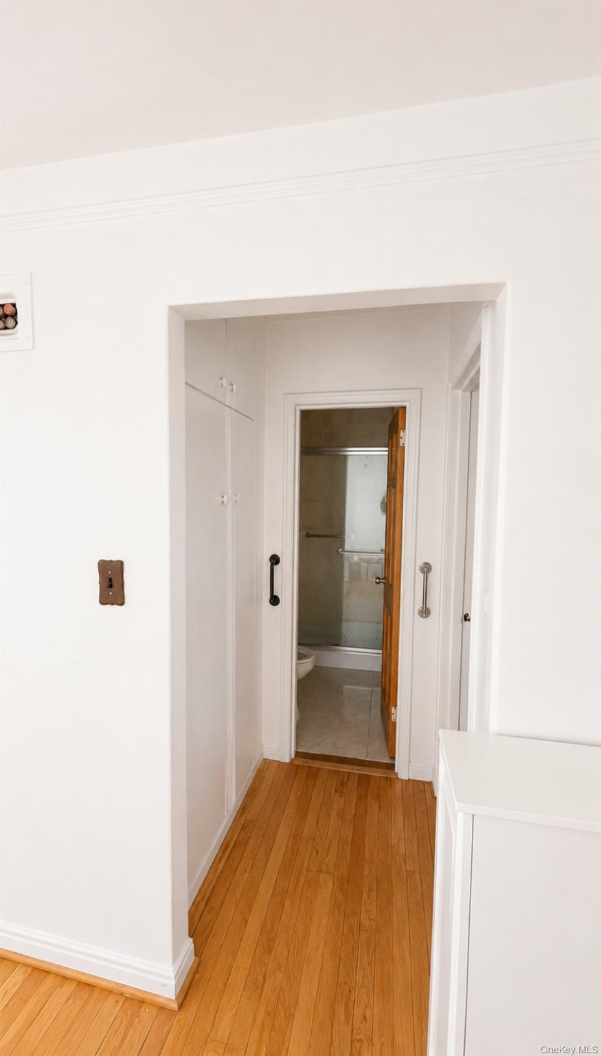 214-07B Hillside Ave, Unit Unit B photo 7