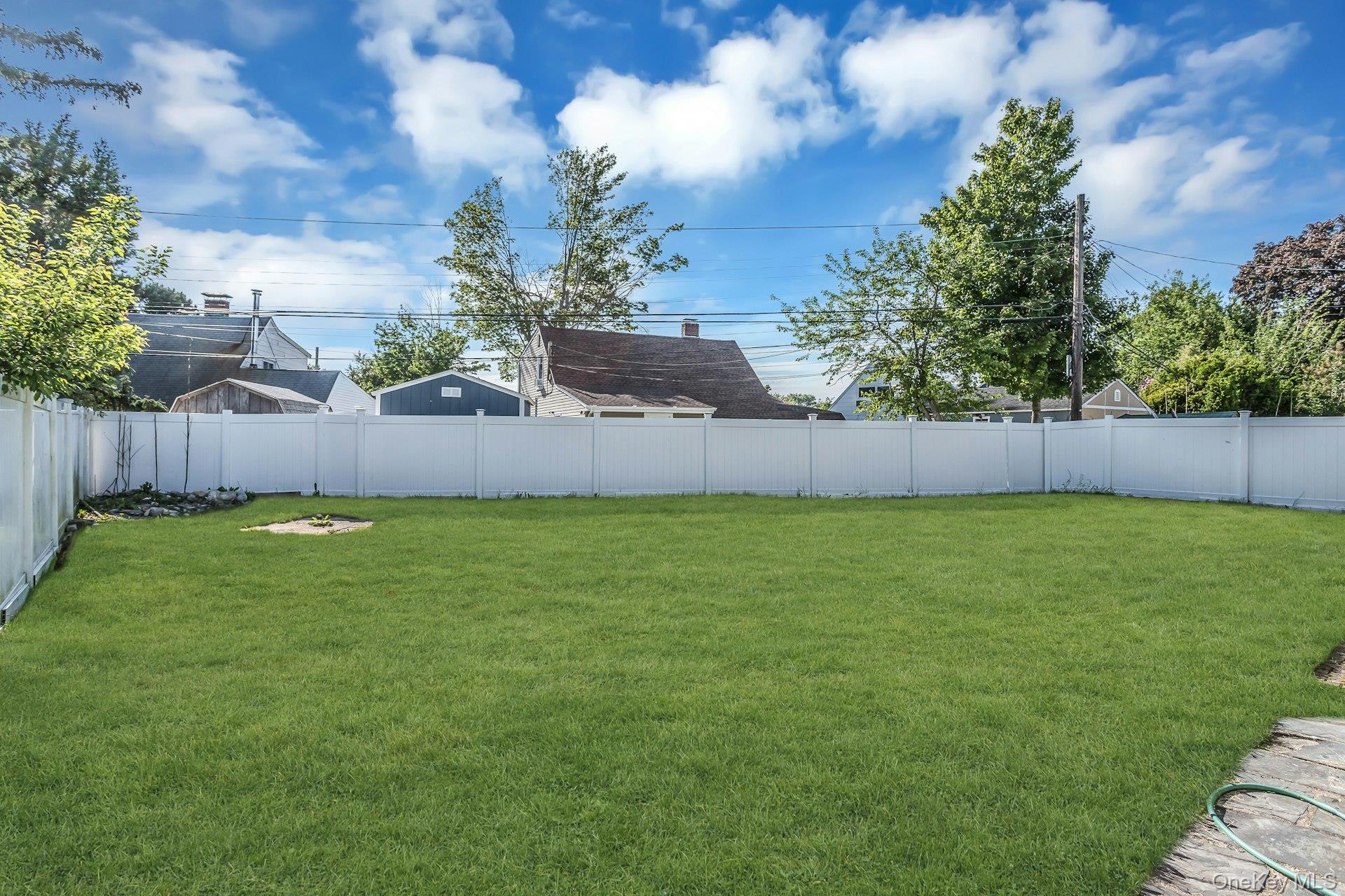 38 Fireplace Lane – For Sale photo 28