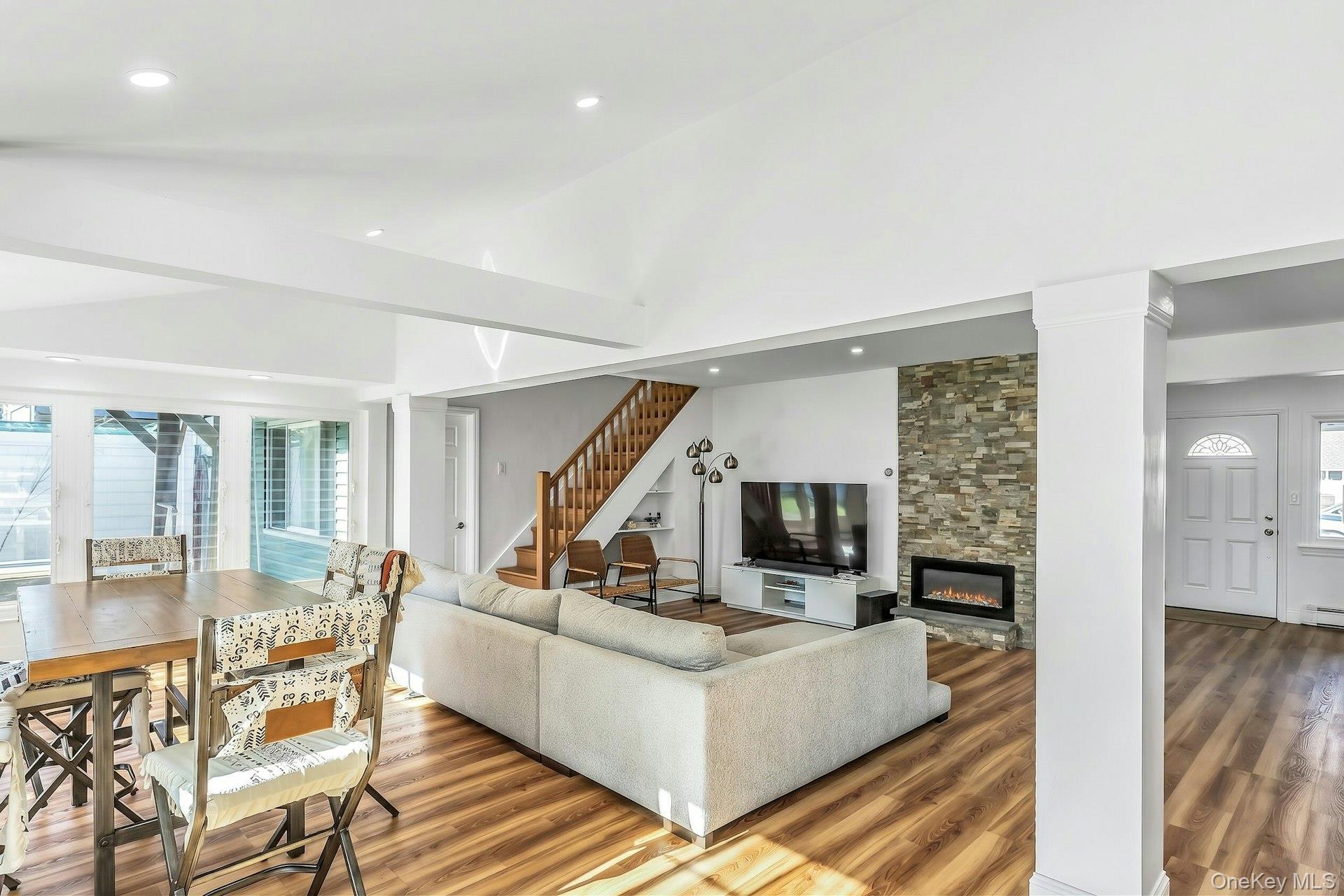 38 Fireplace Lane – For Sale photo 15