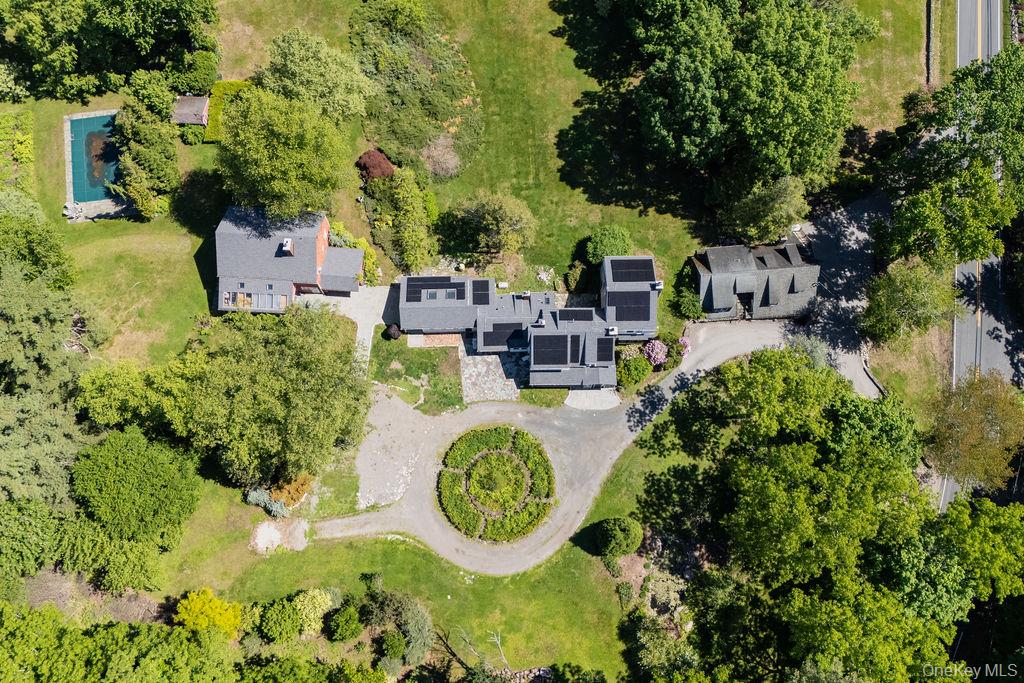 51 Pinesbridge Road – For Sale photo 46