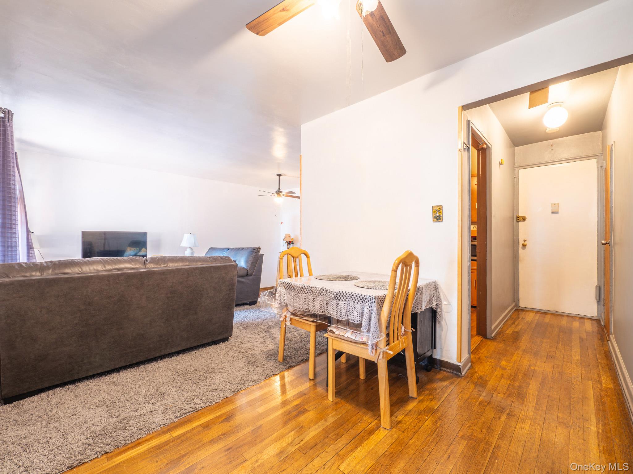 90-11 35th Avenue, Unit 6T photo 10