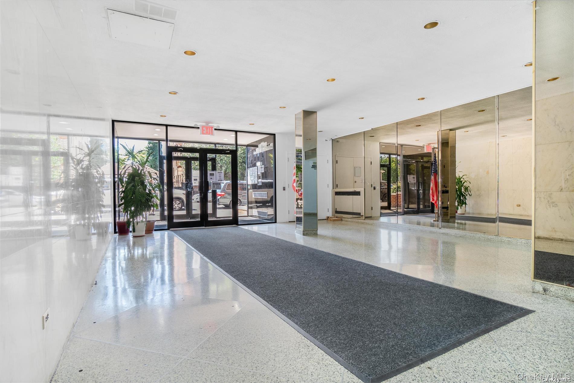 90-11 35th Avenue, Unit 6T photo 6